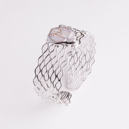 Srebrna narukvica “Mreža s biserom“ 2