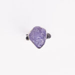 Srebrni prsten “Komad kijanita“ 1