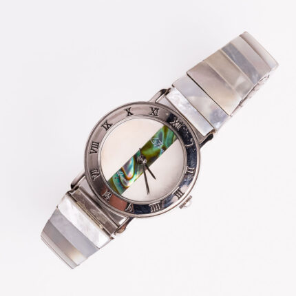 Watch "White Mother of Pearl + Haliotis" - Image 3