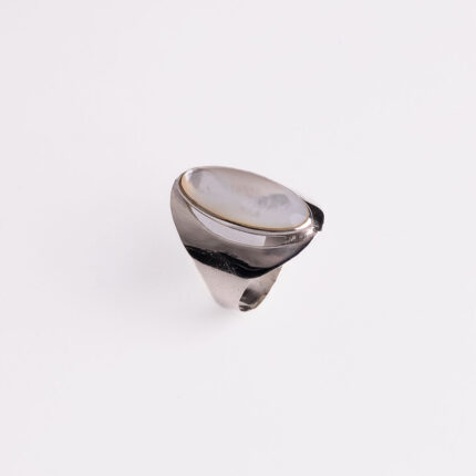 Srebrni prsten “Oval bijeli sedef“ 2