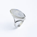 Srebrni prsten “Mjesečev kamen veliki špic” 1