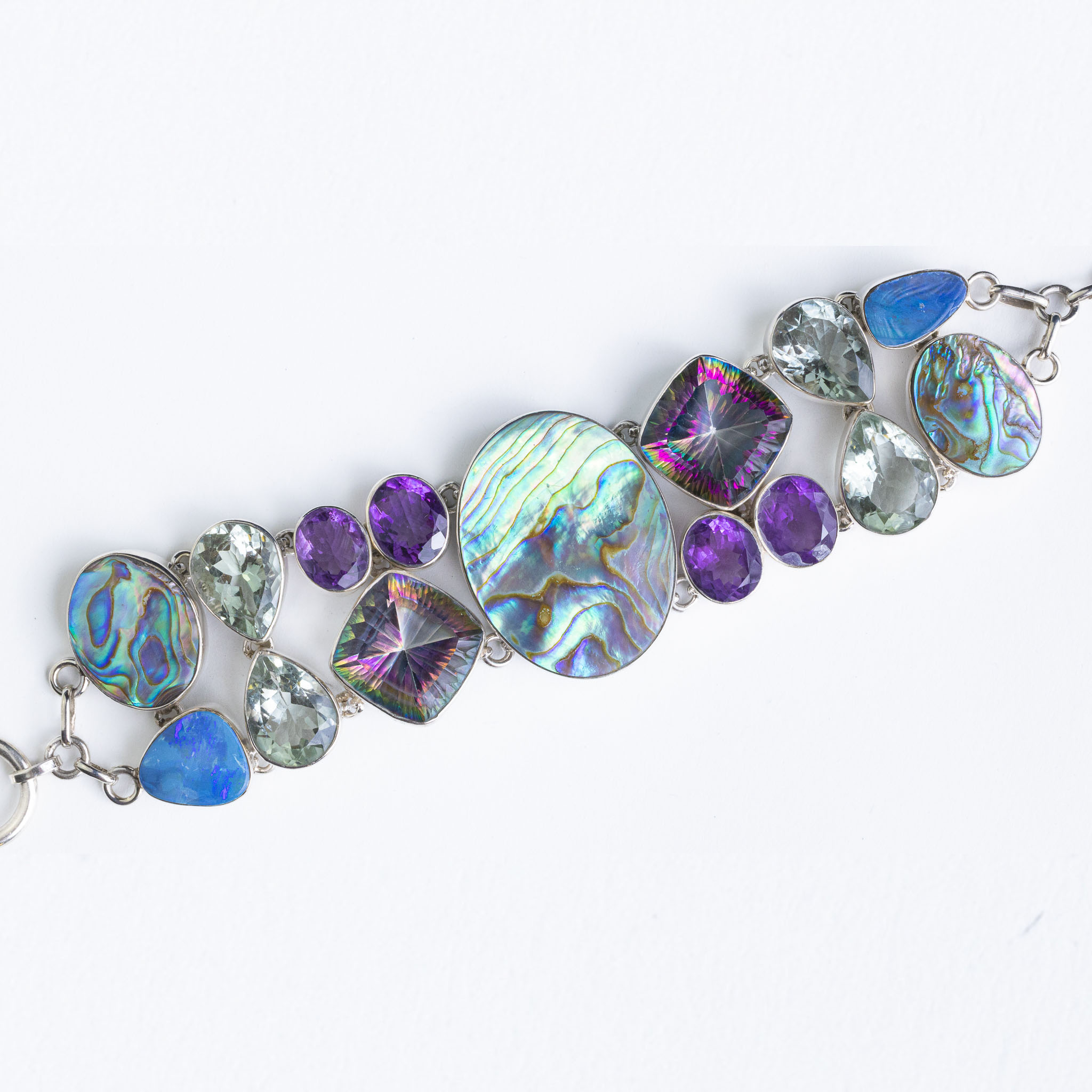 Srebrna narukvica “Unikatna krasota” 1 Srebrna narukvica “Unikatna krasota” 1